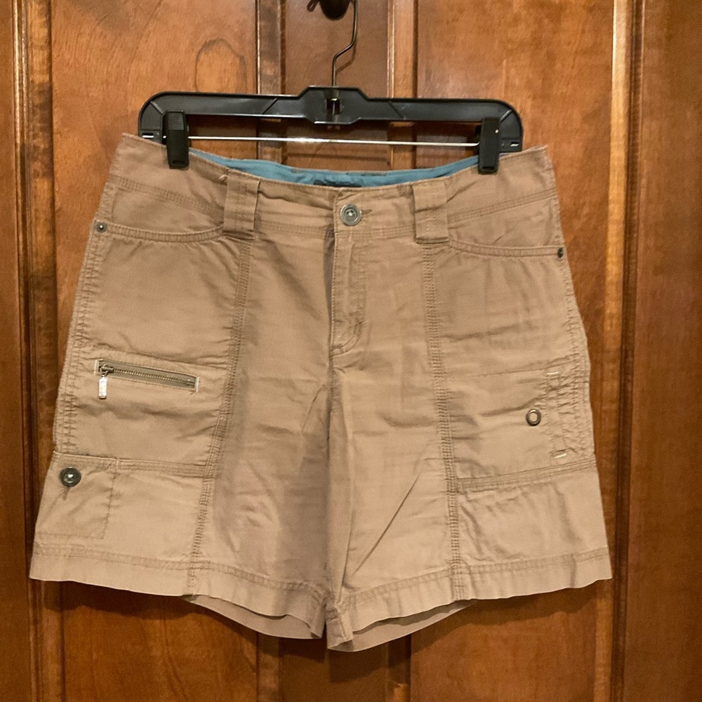 Eddie Bauer Women's Tan Casual Shorts